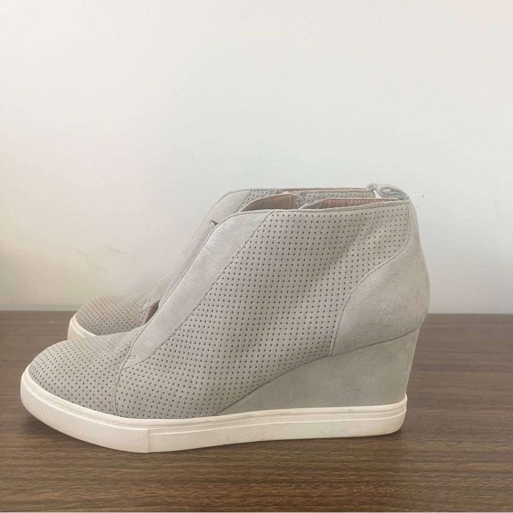 Linea Poalo Felicia Women's Gray Hidden Wedge Ankle Boots Sz 7M